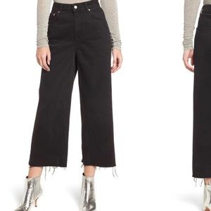 Topshop Black Moto Cropped Frayed High Rise Jeans